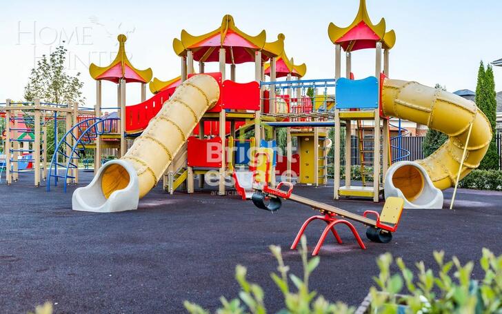 2-этажный коттедж 500 м² с отделкой