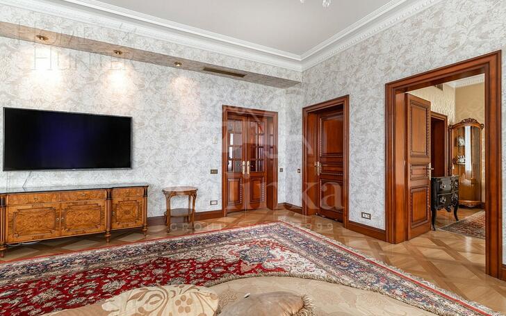 2-КОМН. КВАРТИРА С ОТДЕЛКОЙ 125.4 М² НА 8 ЭТАЖЕ