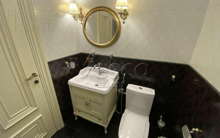 3-этажный коттедж 2 000 м² с отделкой