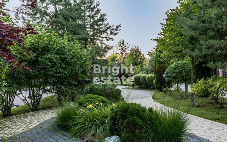 2-этажный коттедж 500 м² с отделкой