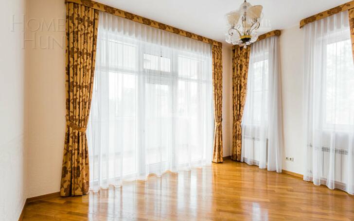 2-этажный коттедж 720 м² с отделкой