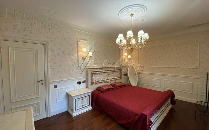 3-этажный коттедж 2 000 м² с отделкой