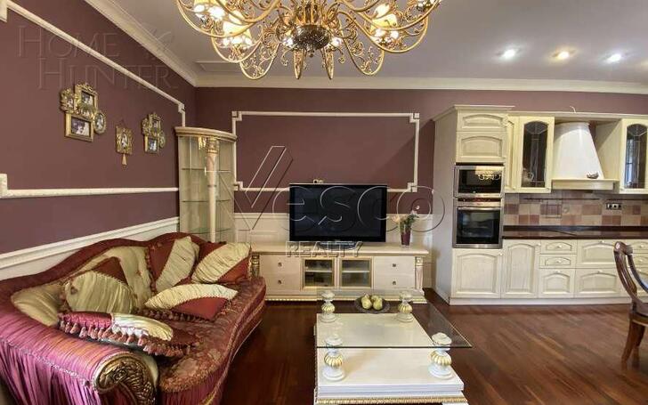 3-этажный коттедж 2 000 м² с отделкой