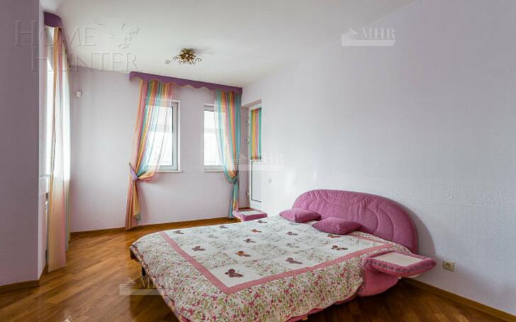 2-этажный коттедж 720 м² с отделкой