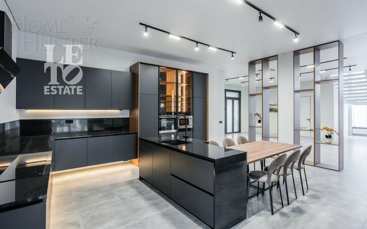 2-этажный коттедж 1 327 м² с отделкой