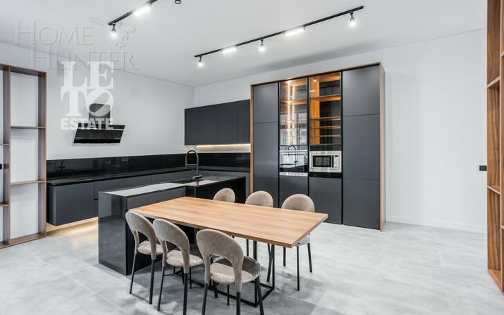 2-этажный коттедж 1 327 м² с отделкой
