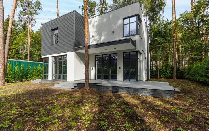 2-этажный коттедж 300.3 м² с отделкой