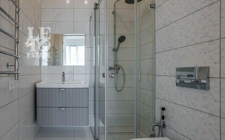 2-этажный коттедж 243 м² с отделкой