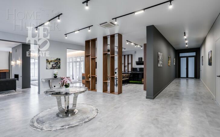 2-этажный коттедж 1 327 м² с отделкой
