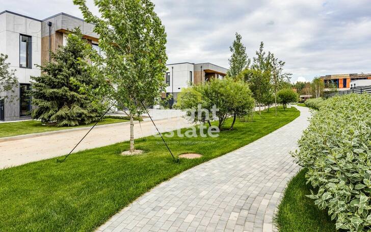 2-этажный коттедж 352.1 м² без отделки