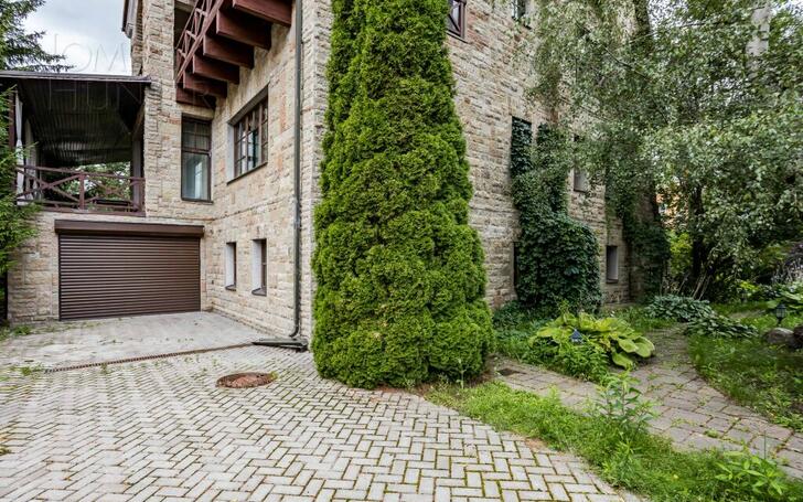 2-этажный коттедж 720 м² с отделкой