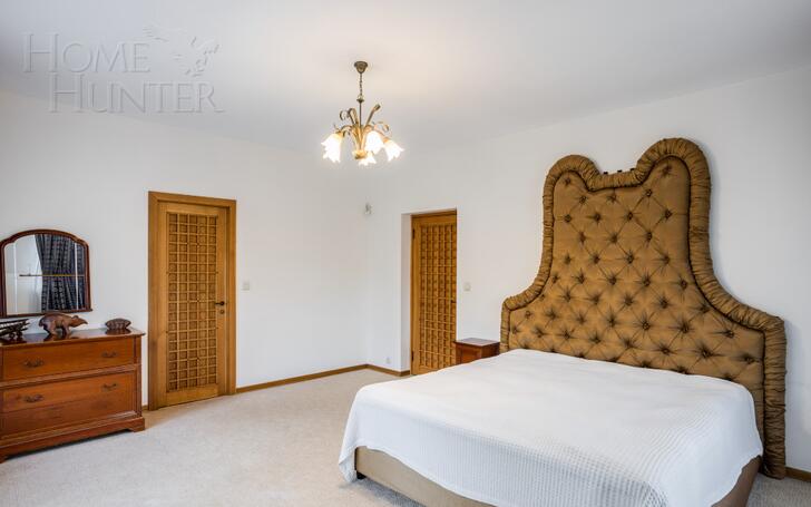 2-этажный коттедж 720 м² с отделкой