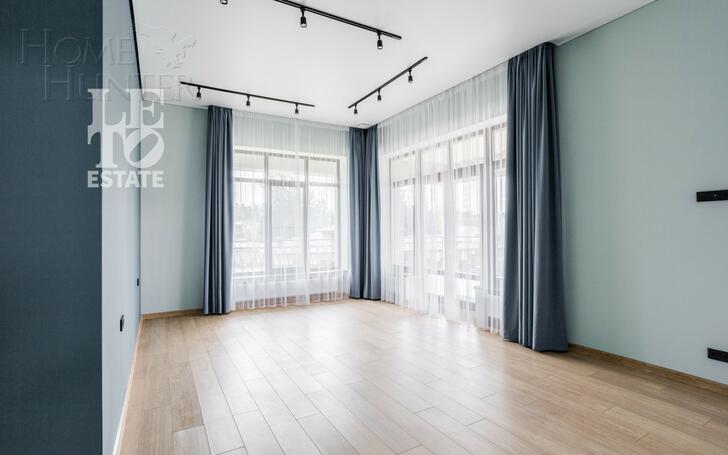 2-этажный коттедж 1 327 м² с отделкой