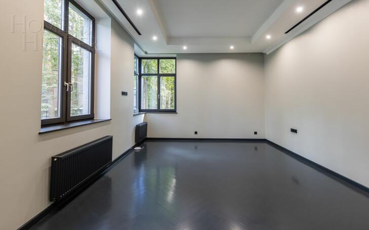 2-этажный коттедж 300.3 м² с отделкой
