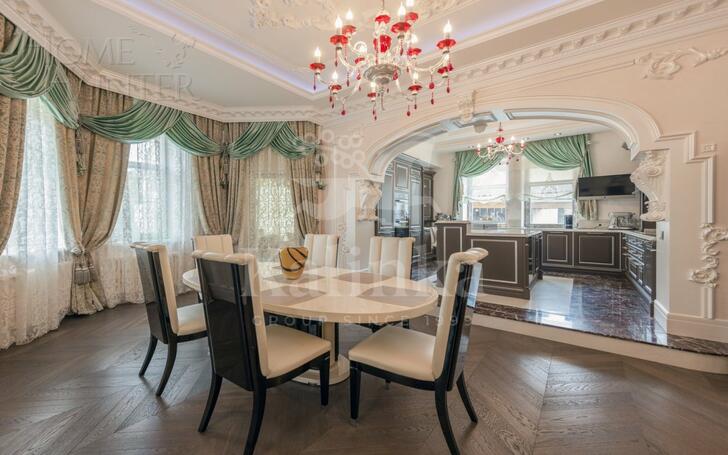 2-этажный коттедж 935 м² с отделкой