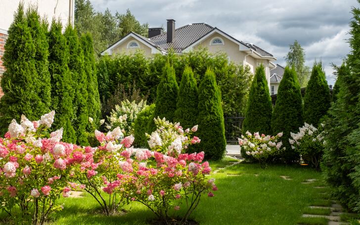 2-этажный коттедж 400 м² с отделкой