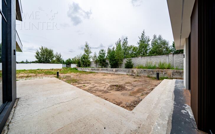 2-этажный коттедж 550 м² без отделки