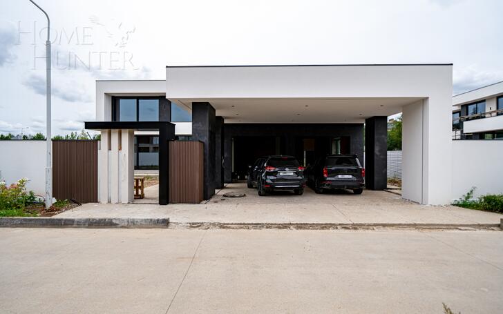 2-этажный коттедж 550 м² без отделки
