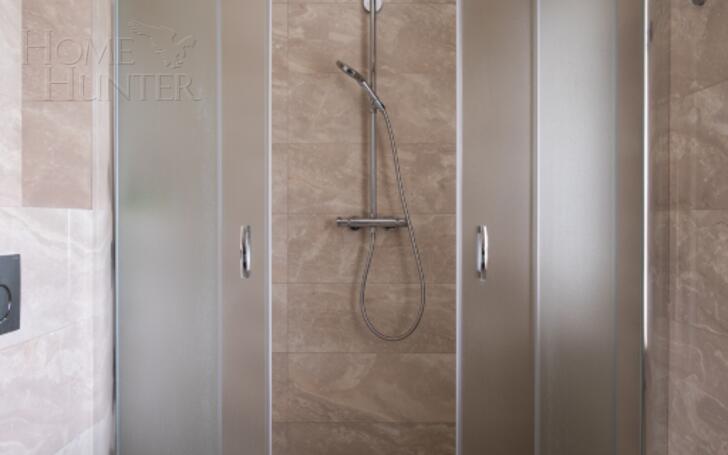 2-этажный коттедж 400 м² с отделкой