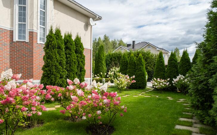 2-этажный коттедж 400 м² с отделкой