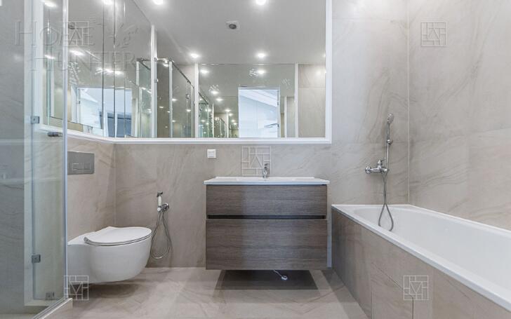 5-КОМН. КВАРТИРА С ОТДЕЛКОЙ 160.7 М² НА 33 ЭТАЖЕ