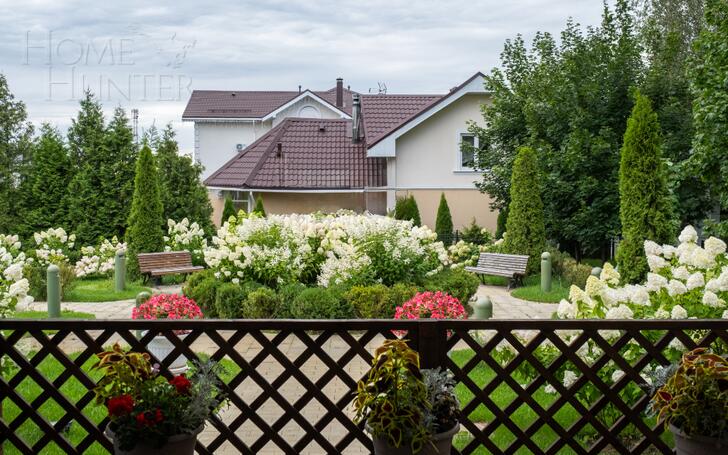 2-этажный коттедж 400 м² с отделкой