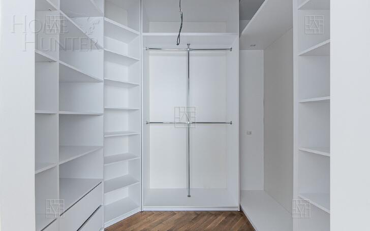 5-КОМН. КВАРТИРА С ОТДЕЛКОЙ 160.7 М² НА 33 ЭТАЖЕ