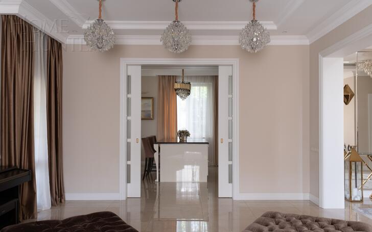 2-этажный коттедж 400 м² с отделкой
