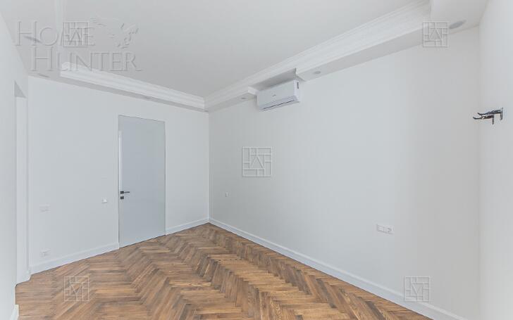 5-КОМН. КВАРТИРА С ОТДЕЛКОЙ 160.7 М² НА 33 ЭТАЖЕ