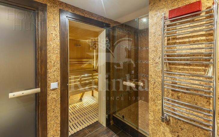 2-этажный таунхаус 320 м² с отделкой