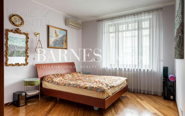 4-КОМН. КВАРТИРА С ОТДЕЛКОЙ 145.9 М² НА 2 ЭТАЖЕ