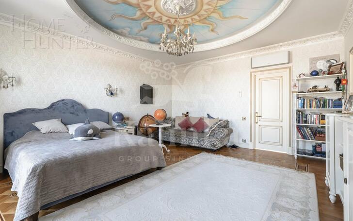 2-этажный коттедж 1 000 м² с отделкой