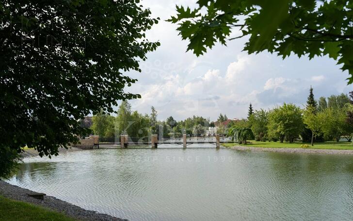 2-этажный коттедж 600 м² с отделкой