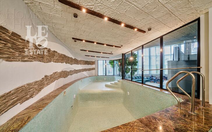 3-этажный коттедж 1 241 м² с отделкой