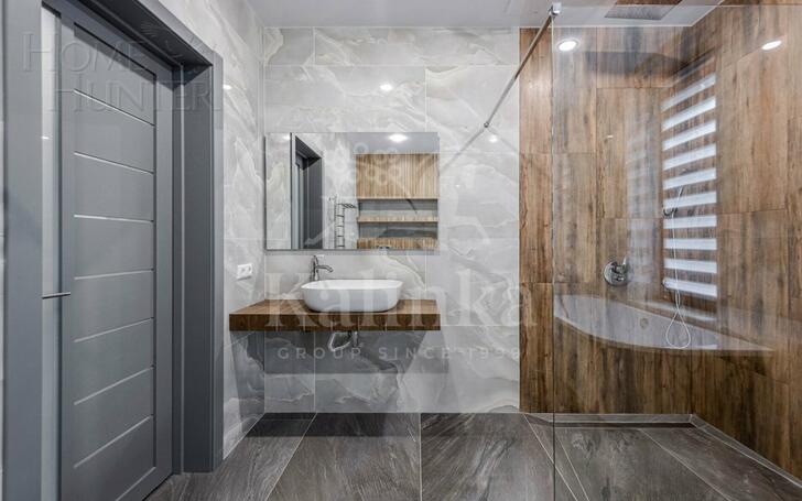 2-этажный коттедж 250 м² с отделкой
