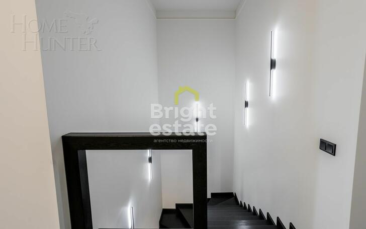 1-этажный коттедж 990 м² с отделкой