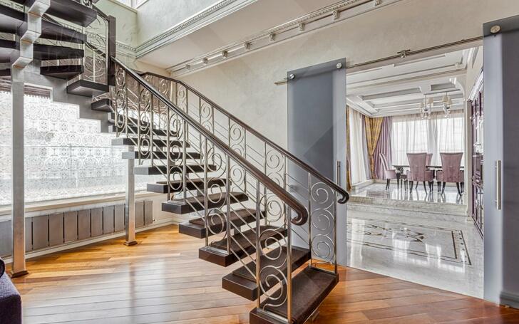 6-КОМН. ПЕНТХАУС С ОТДЕЛКОЙ 383 М² НА 30 ЭТАЖЕ