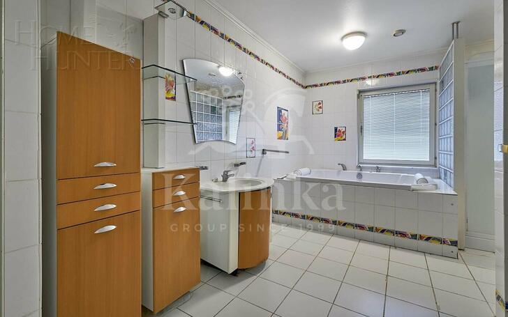 2-этажный коттедж 465 м² с отделкой