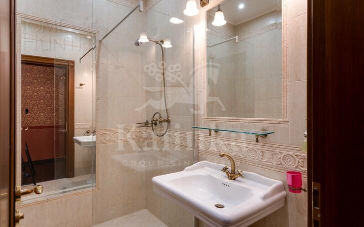 2-этажный коттедж 350 м² с отделкой