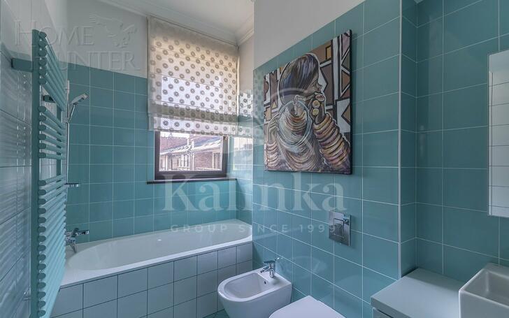 2-этажный таунхаус 320 м² с отделкой