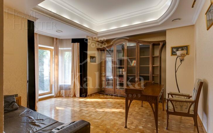2-этажный коттедж 350 м² с отделкой