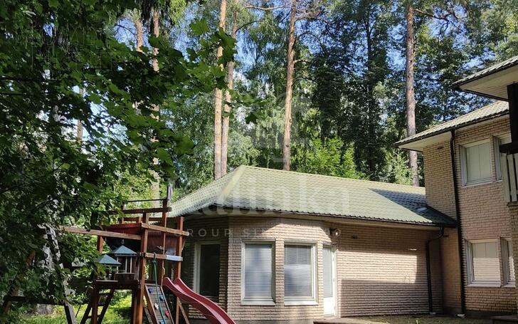 2-этажный коттедж 465 м² с отделкой