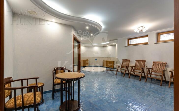 2-этажный коттедж 350 м² с отделкой