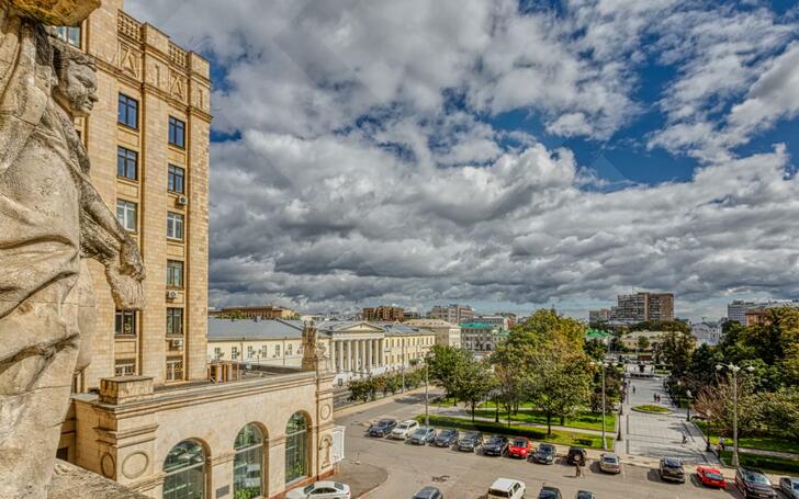 3-КОМН. КВАРТИРА С ОТДЕЛКОЙ 120 М² НА 4 ЭТАЖЕ