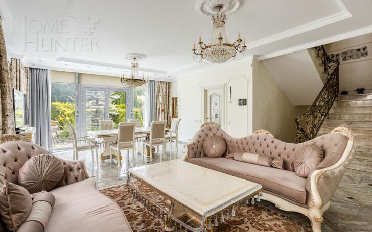 2-этажный таунхаус 390 м² с отделкой