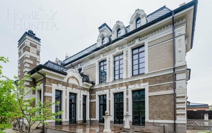 2-этажный коттедж 741 м² без отделки