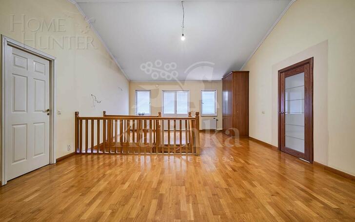 2-этажный коттедж 465 м² с отделкой