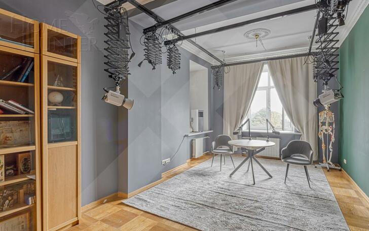 3-КОМН. КВАРТИРА С ОТДЕЛКОЙ 120 М² НА 4 ЭТАЖЕ