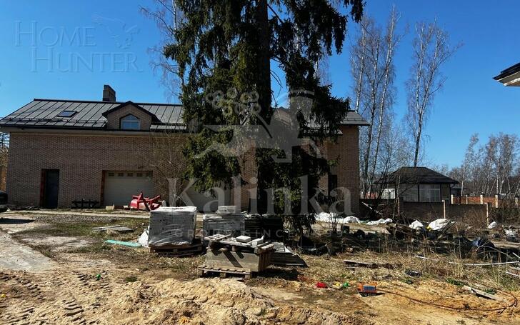 2-этажный коттедж 1 320 м² без отделки