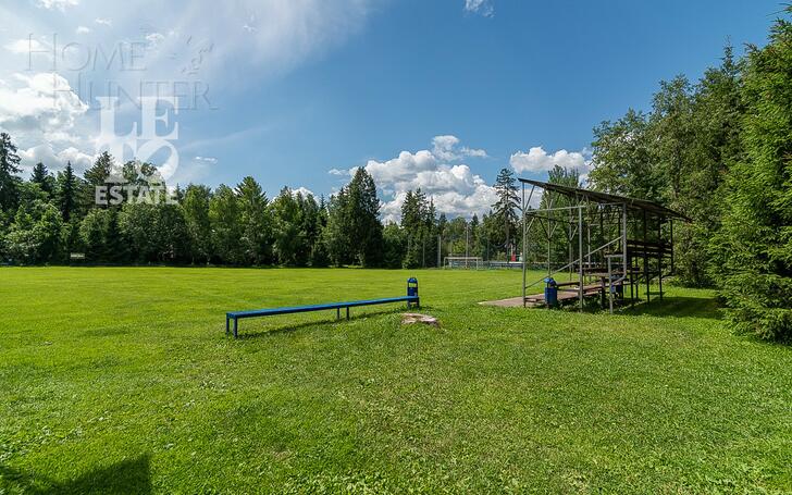 3-этажный коттедж 1 241 м² с отделкой